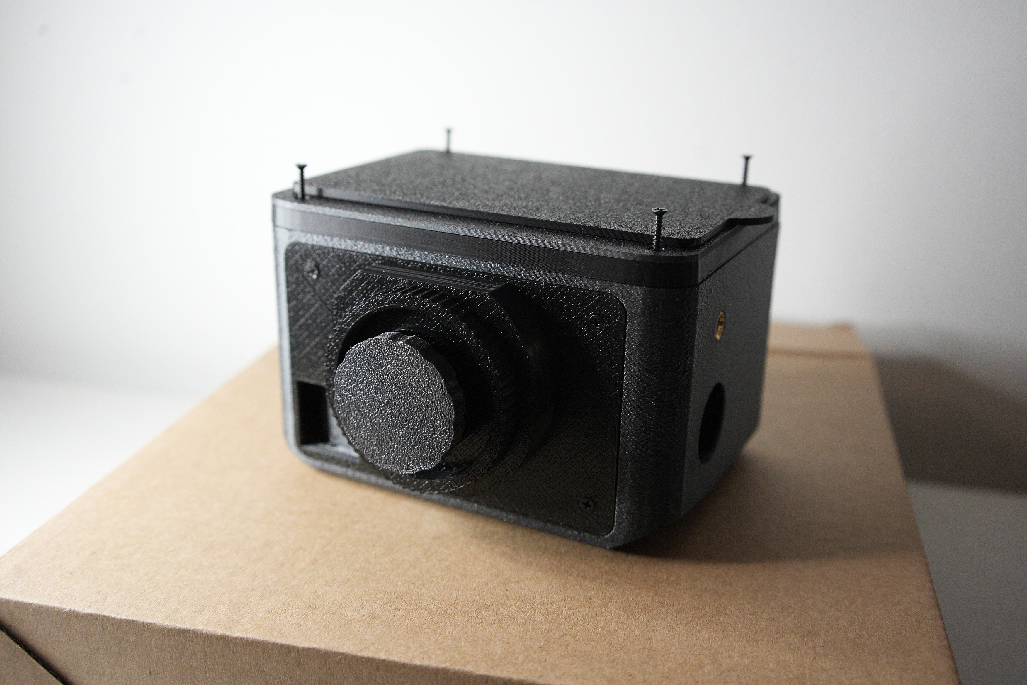 Monochrome Waist Level Camera Kit with Sensor