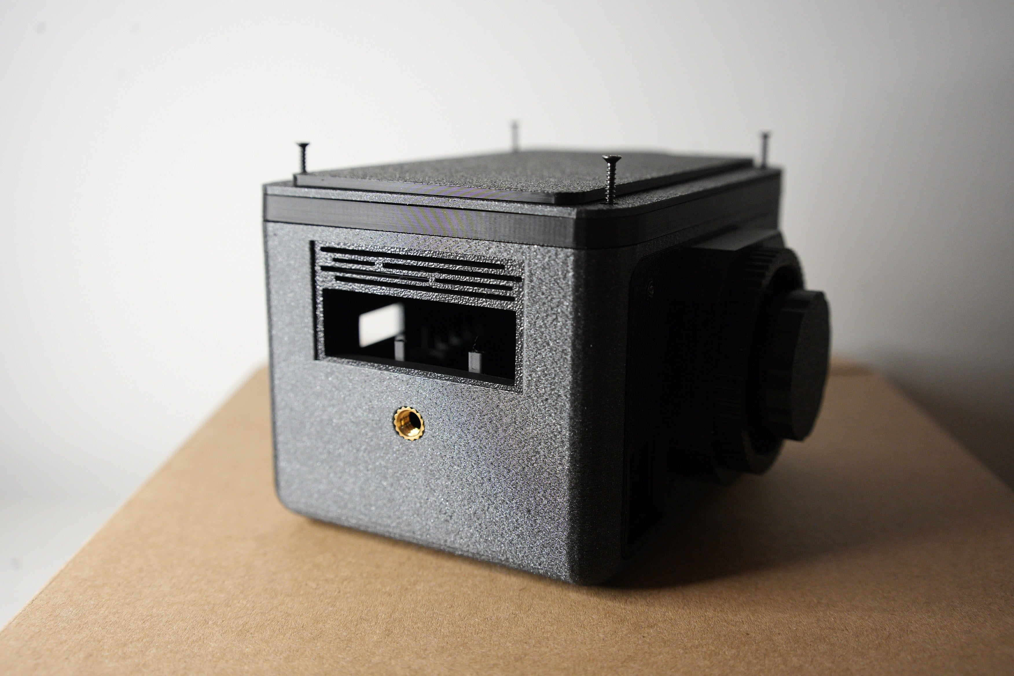 Monochrome Waist Level Camera Kit with Sensor