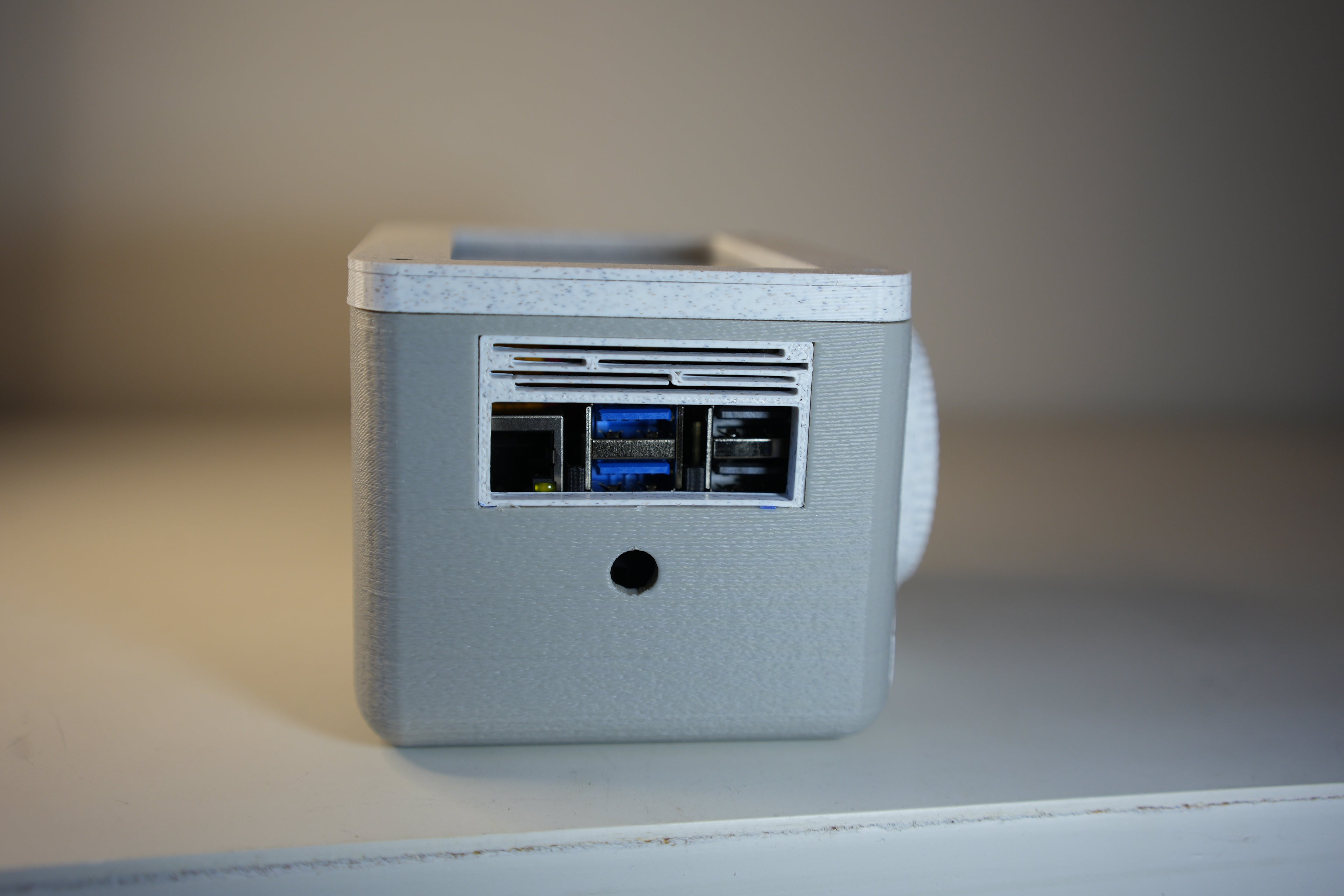 Color Waist Level Camera - WLV-01