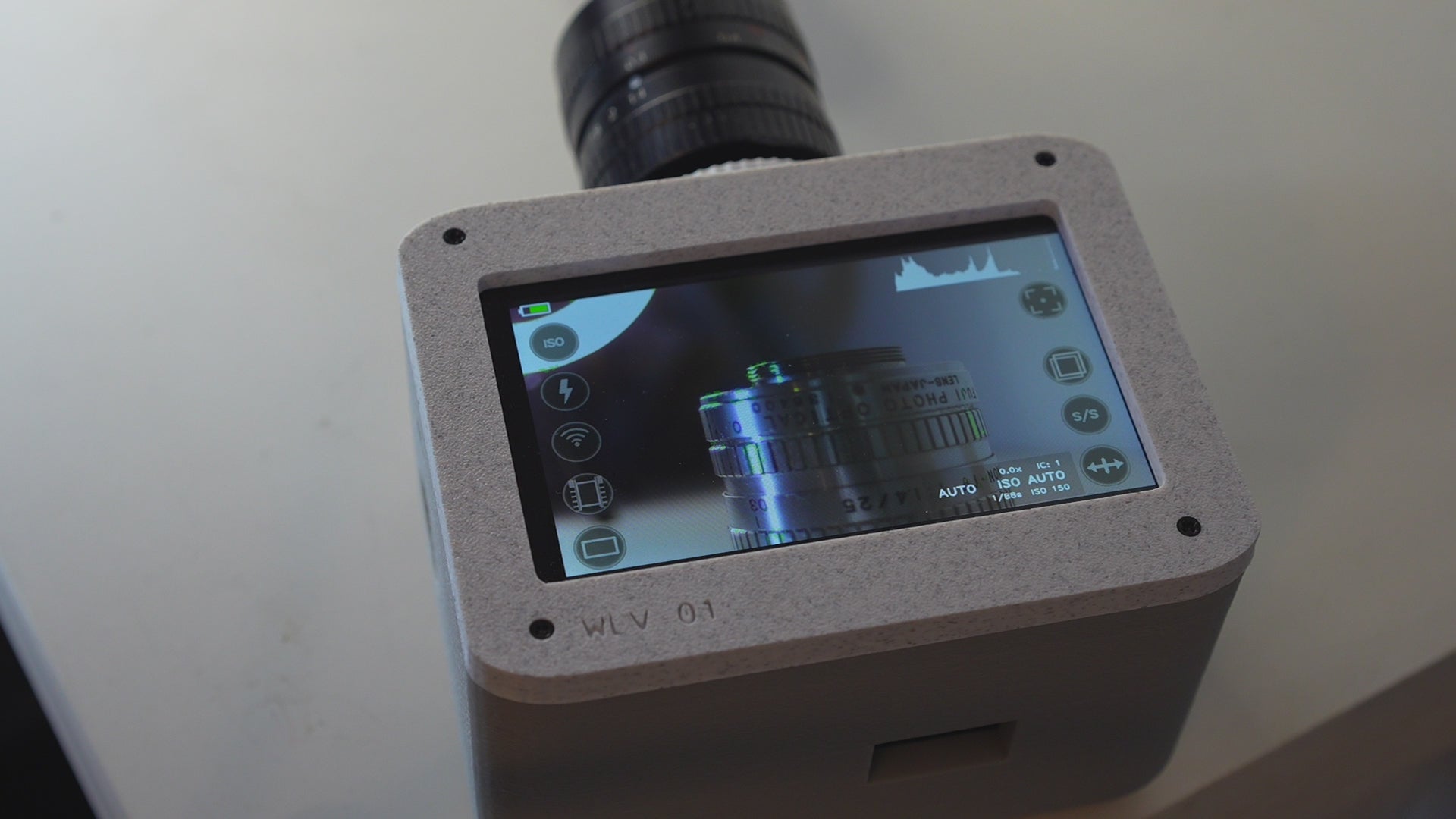 Color Waist Level Camera - WLV-01